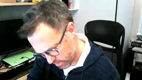 kelvin06133 online show from December 2024 09:34:02 PM