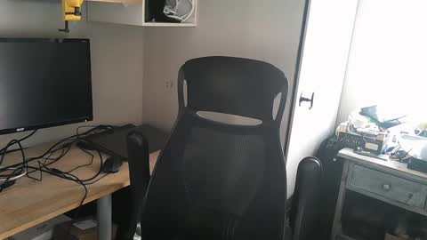 kelvin06133 online show from February 2025 10:44:02 AM