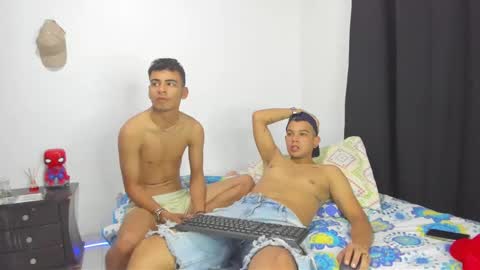 Snapshot of kelvin_hot276 chatting on October 2025 01:17:01 AM kelvin_hot276 online show from October 2025 01:17:01 AM