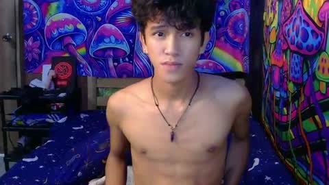 Snapshot of ken_bigcockxx chatting on June 2026 10:23:01 PM Ken online show from June 2026 10:23:01 PM