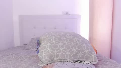 Julian Rivera   online show from November 2025 05:23:02 PM