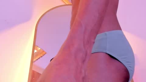 Julian Rivera   online show from March 2026 07:35:01 PM