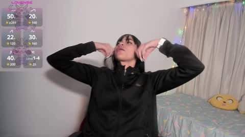 Snapshot of kendall_hernandez chatting on February 2026 02:25:02 PM Kendall online show from February 2026 02:25:02 PM