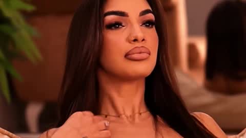 Kendal online show from October 2025 07:32:01 AM