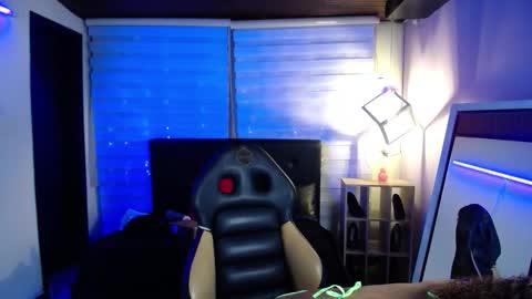 kendall_rossii_ online show from November 2025 03:49:02 AM