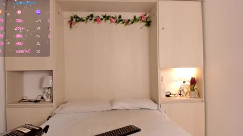 Kendal online show from March 2026 12:16:01 PM