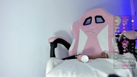 Snapshot of kendallwettt chatting on February 2026 08:18:02 PM Kendall online show from February 2026 08:18:02 PM