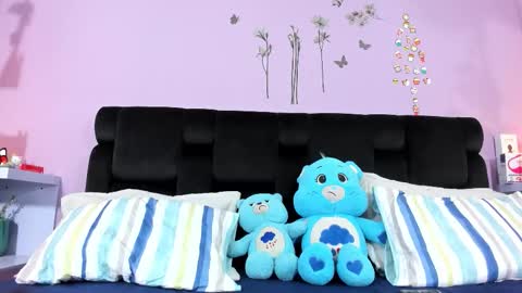 kendallwings online show from December 2025 12:15:02 AM