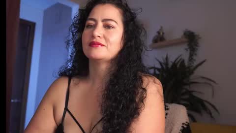 kendally_ online show from December 2025 12:22:01 PM