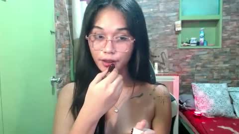 Snapshot of kendalxx69 chatting on February 2025 01:51:01 AM kendalxx69 online show from February 2025 01:51:01 AM