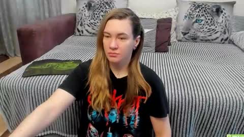 Kendra online show from April 2026 12:02:02 AM