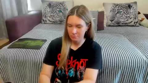 Snapshot of kendra_xx_ chatting on June 2026 12:15:02 AM Kendra online show from June 2026 12:15:02 AM