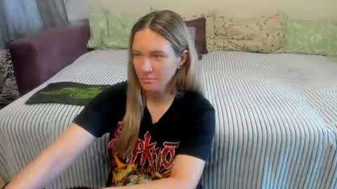Snapshot of kendra_xx_ chatting on July 2026 11:44:01 PM Kendra online show from July 2026 11:44:01 PM