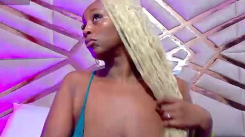 Kendra Foster online show from July 2026 03:00:02 AM