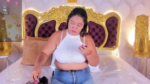 Kendral  online show from April 2026 04:06:02 AM