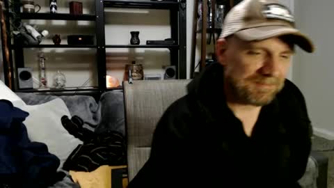 Ken Kuddles online show from January 2025 04:34:02 AM