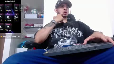 Snapshot of kenn_blake1 chatting on November 2025 03:23:01 PM blake online show from November 2025 03:23:01 PM