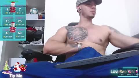 Snapshot of kenn_blake1 chatting on November 2025 06:32:01 PM blake online show from November 2025 06:32:01 PM