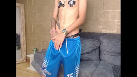 kenn_boy_ online show from January 2025 02:48:01 PM