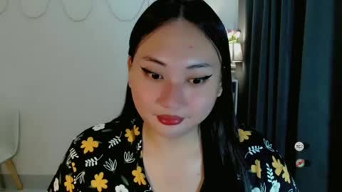 kennaxx69 online show from April 2026 06:52:01 PM