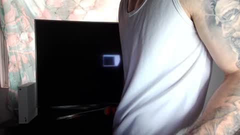 Snapshot of kennerfox77 chatting on December 2024 07:21:01 PM Kennfox777 online show from December 2024 07:21:01 PM