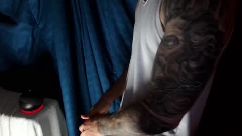 Snapshot of kennerfox77 chatting on December 2024 01:47:02 AM Kennfox777 online show from December 2024 01:47:02 AM