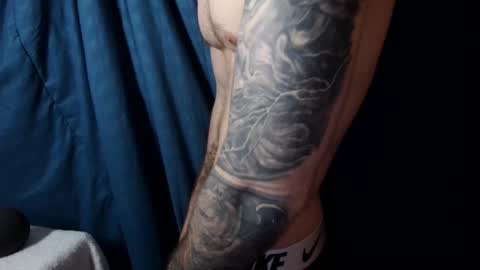 Snapshot of kennerfox77 chatting on January 2025 07:07:02 AM Kennfox777 online show from January 2025 07:07:02 AM