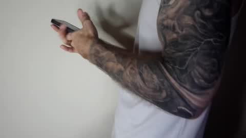 Snapshot of kennerfox77 chatting on February 2025 11:26:02 PM Kennfox777 online show from February 2025 11:26:02 PM