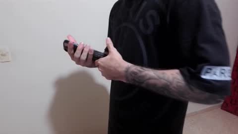 Snapshot of kennerfox77 chatting on December 2025 01:48:02 AM Kennfox777 online show from December 2025 01:48:02 AM