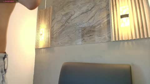 kenny_hank online show from April 2026 04:02:02 AM