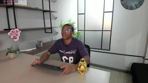 Snapshot of kenny_thompson_ chatting on February 2026 08:31:02 PM Kenny Thompson online show from February 2026 08:31:02 PM