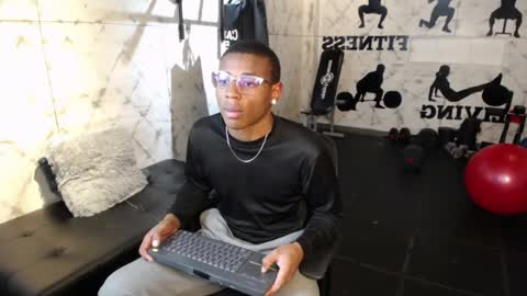 Snapshot of kenny_thompson_ chatting on February 2026 08:42:02 PM Kenny Thompson online show from February 2026 08:42:02 PM