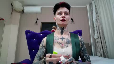 Snapshot of kennyvibe chatting on June 2026 11:57:01 AM kennyvibe online show from June 2026 11:57:01 AM