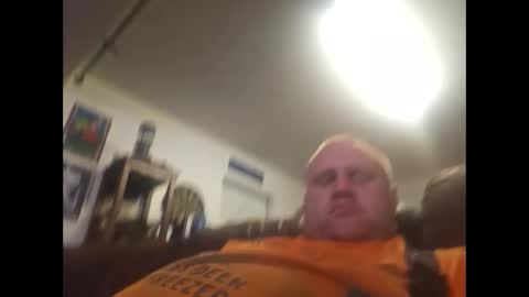 looking 4 free c2c online show from September 2025 03:35:01 PM