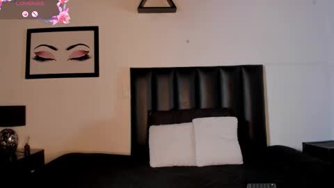 KENTHA  online show from November 2025 10:39:02 AM