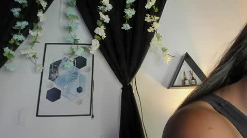 KENTHA  online show from May 2026 10:44:01 AM