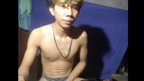 Snapshot of kenzy931455 chatting on June 2026 01:57:01 PM kenzy931455 online show from June 2026 01:57:01 PM