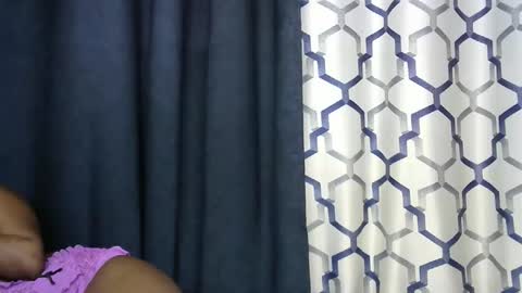 kering_lovly online show from December 2025 09:36:02 AM