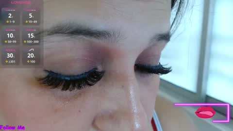 K E R L Y online show from November 2025 03:45:01 PM