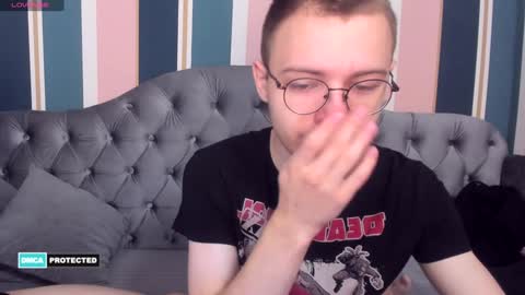 Snapshot of kerry_niki chatting on February 2025 12:39:01 PM kerry_niki online show from February 2025 12:39:01 PM