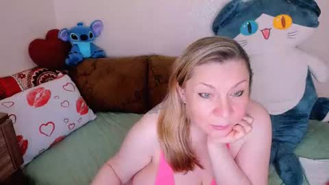 Snapshot of kerryblarex chatting on November 2025 04:28:02 PM Kerry online show from November 2025 04:28:02 PM