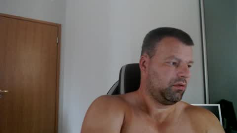 Snapshot of kert19 chatting on July 2026 05:24:01 AM KerKER online show from July 2026 05:24:01 AM