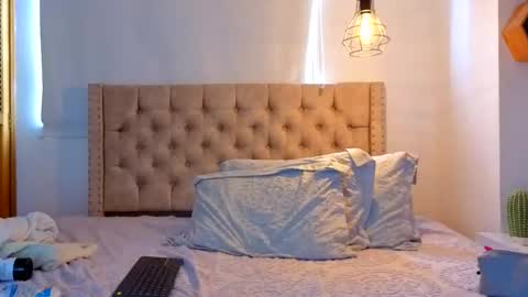 Kery Hillson online show from March 2026 03:28:01 PM