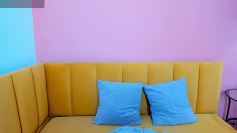 Snapshot of ketrinwhite chatting on November 2025 01:22:01 AM KatrinaKetrin online show from November 2025 01:22:01 AM