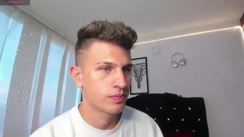 Kevin Ahs online show from November 2025 10:21:02 PM