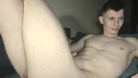 Snapshot of kevin_hornyyy chatting on April 2026 07:07:02 PM kevin online show from April 2026 07:07:02 PM