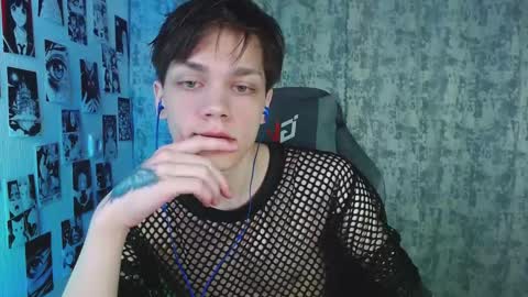 Snapshot of kevin_joestar chatting on October 2025 04:34:01 AM Kevin online show from October 2025 04:34:01 AM