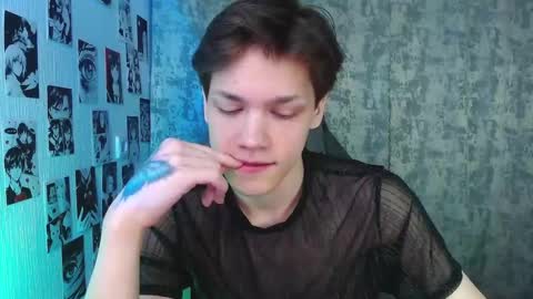 Snapshot of kevin_joestar chatting on October 2025 05:18:02 AM Kevin online show from October 2025 05:18:02 AM