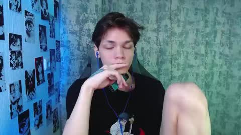 Snapshot of kevin_joestar chatting on November 2025 04:55:02 AM Kevin online show from November 2025 04:55:02 AM