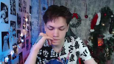 Snapshot of kevin_joestar chatting on December 2025 04:54:01 AM Kevin online show from December 2025 04:54:01 AM